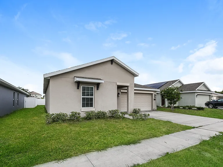 519 Patton Loop — Photo 2