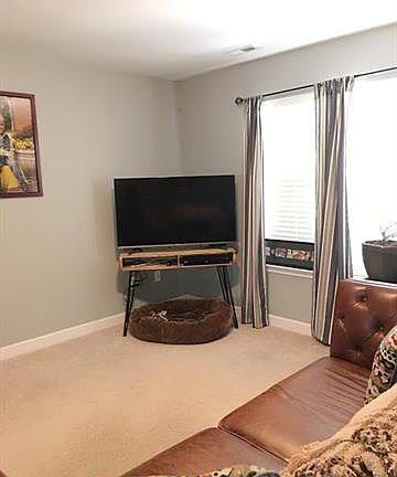 5th image of 113 Saint Vincent Pl
