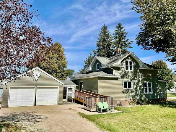 240 S Main St, Protivin, IA 52163