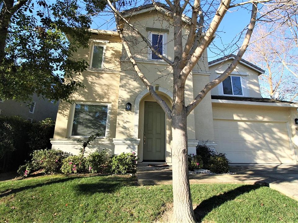 1st image of 2875 Roseau Way