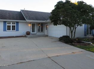 1110 52nd St SW, Wyoming, MI 49509