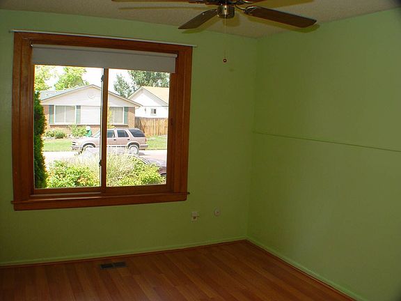 BEDROOM #2