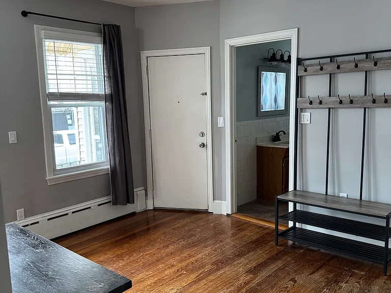 415 Ashley Blvd #1 — Photo 4