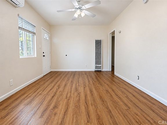 4th image of 13840 Judd St