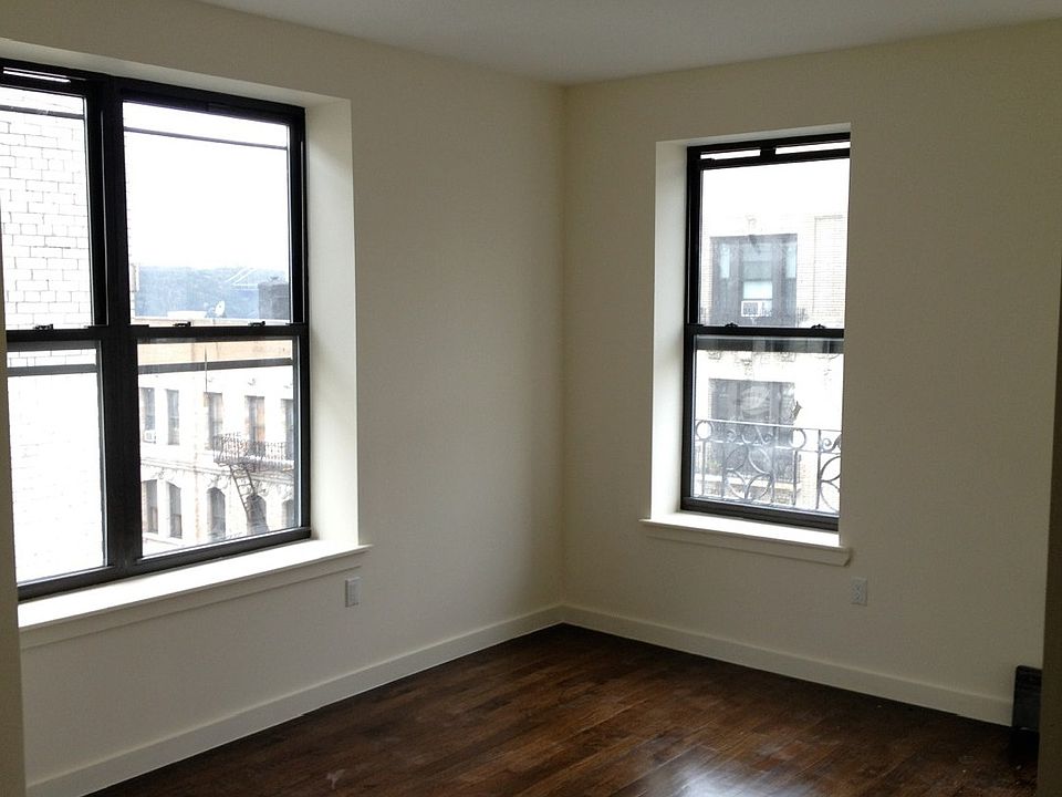 2nd image of 3671 Broadway APT 65