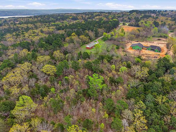 4th image of 3425 River View Rd