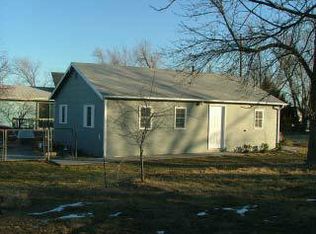 1636 Church St, Andover, KS 67002