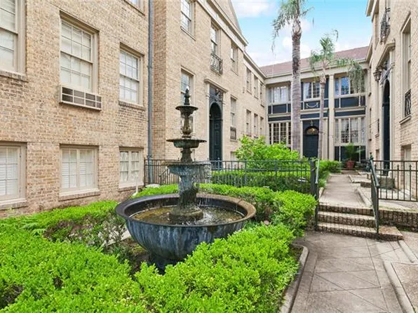 3300 Saint Charles Ave APT 2, New Orleans, LA 70115