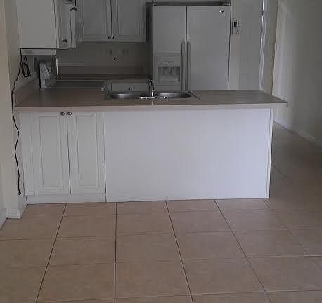 5th image of 2951 Central Ave APT 204