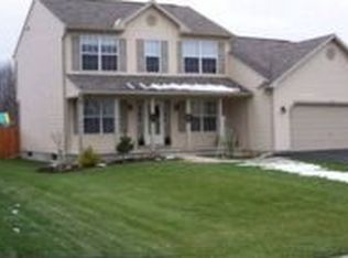 5364 Ledgestone Ln, Brewerton, NY 13029