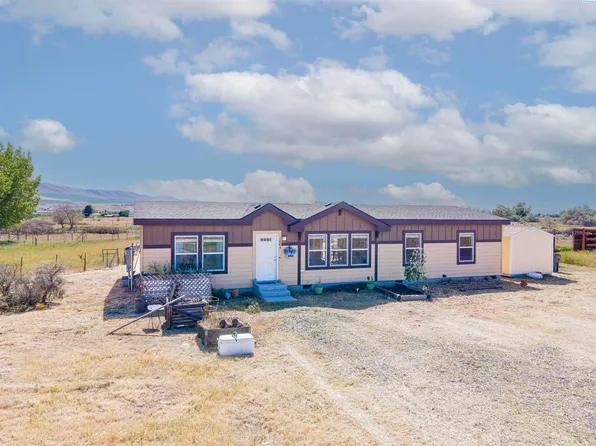 7904 S Griffin Rd, Prosser, WA 99350