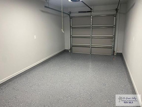 5th image of 6084 Lynx Dr