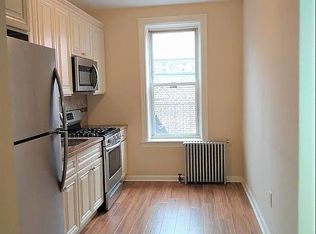 25-12 41st St #2B, Astoria, NY 11103