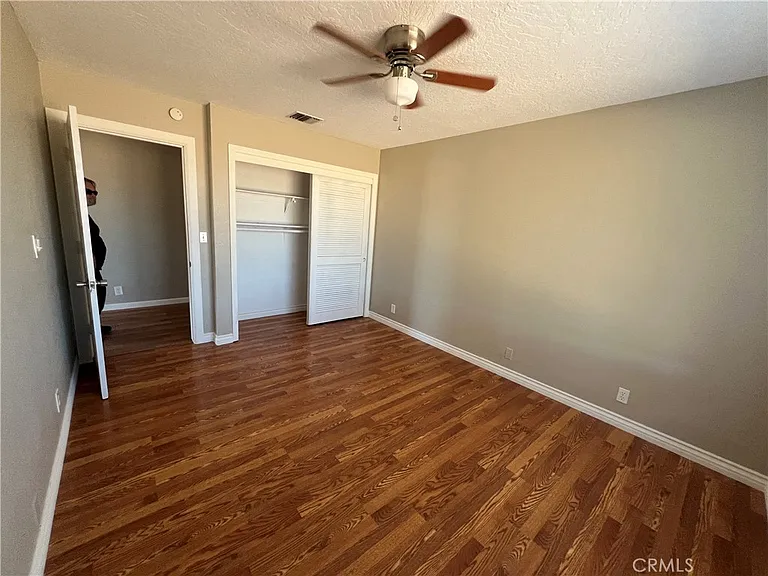 18530 Eucalyptus St — Photo 21