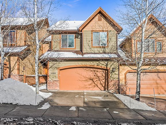 2nd image of 2998 Canyon Link Dr
