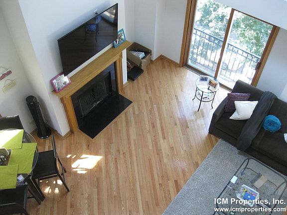 5th image of 2721 N Wayne Ave #3F