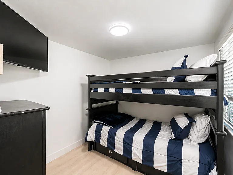 Bunk bed setup ideal for families or group stays