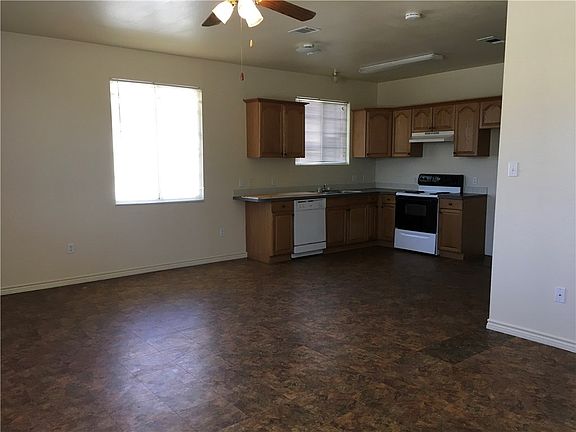 2nd image of 261 Zimmerman Ave Unit B