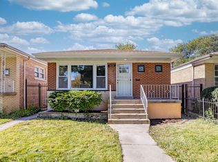 9122 S Dobson Ave, Chicago, IL 60619