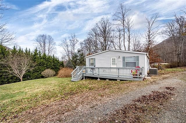 1st image of 275 Powderhorn Dr