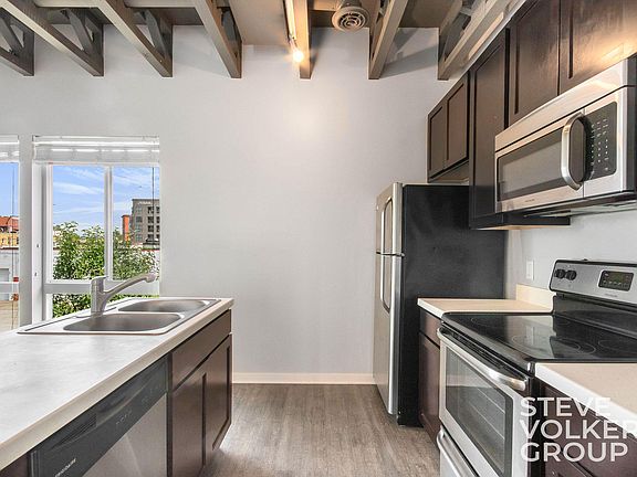 3rd image of 600 Douglas St NW #612F