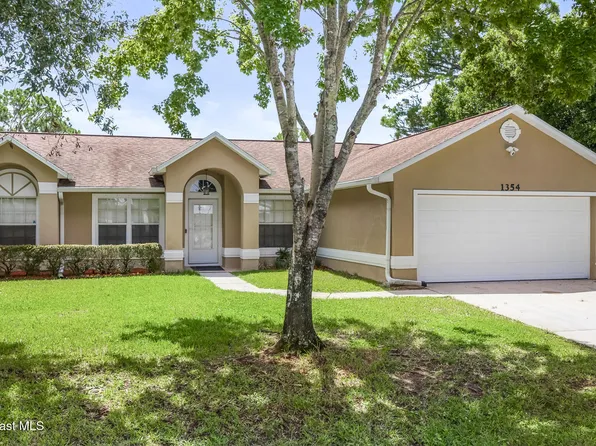 1354 Scranton St SW, Palm Bay, FL 32908
