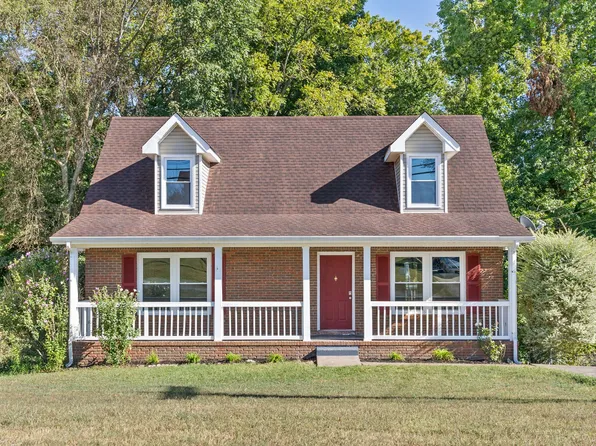 208 Sherwood Hills Dr, Clarksville, TN 37042