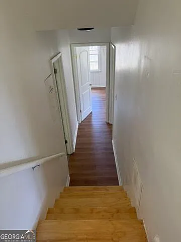 119 Amberwood Ln — Photo 6