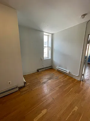 Rented by Nooklyn NYC LLC | media 21