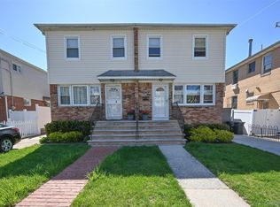 42-24 218th St, Flushing, NY 11361