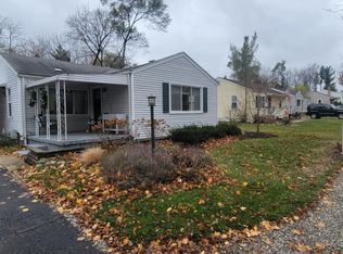 1644 Marylestone Dr, West Bloomfield, MI 48324