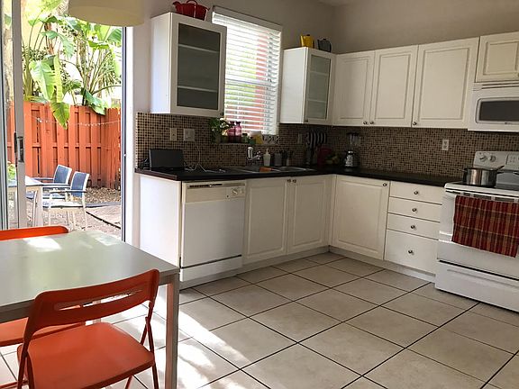 5th image of 5450 NW 107th Ave APT 708