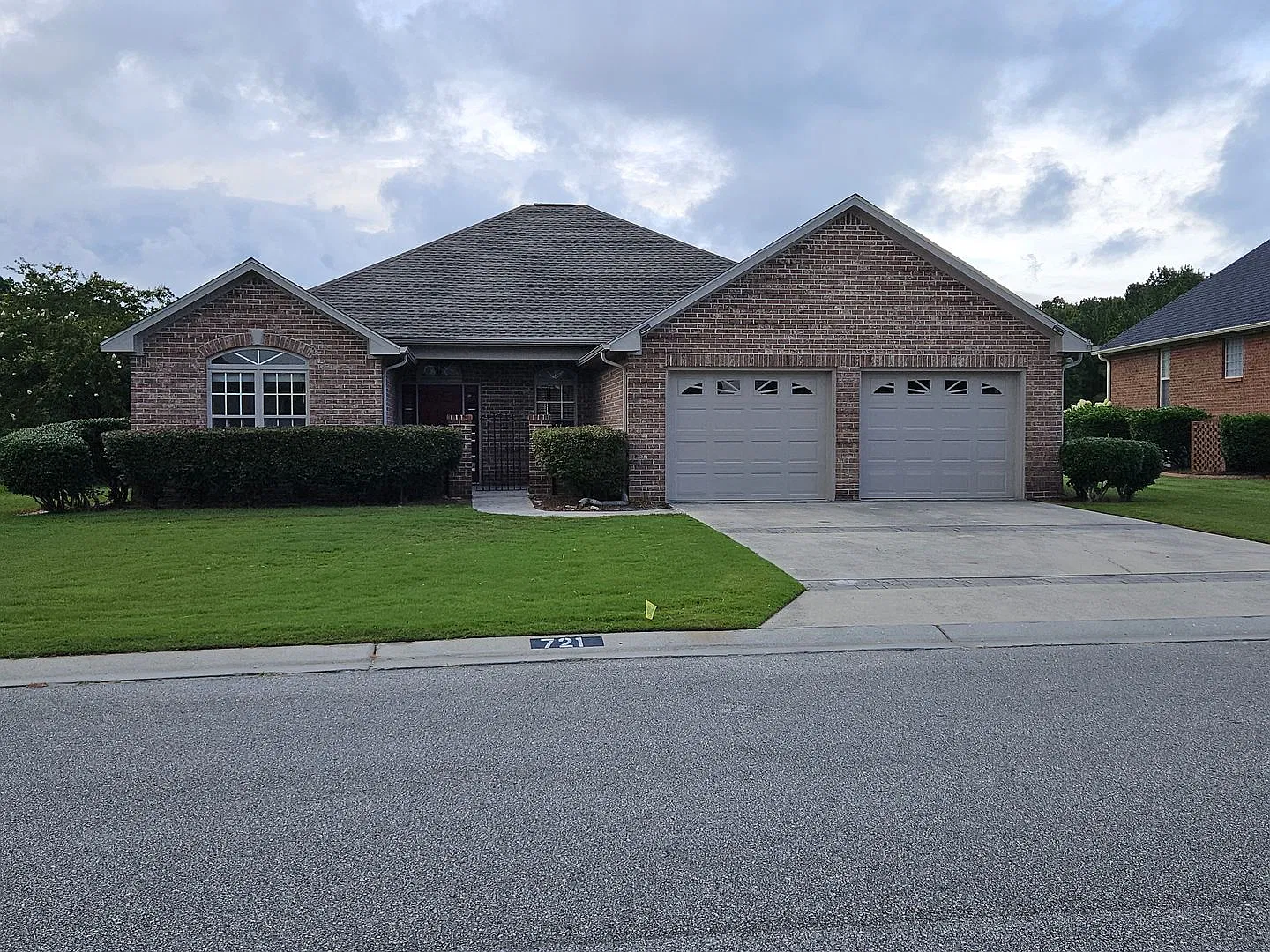 Beautiful 3 Bedroom 2 bath unfurnished Home in Hampstead - Castle Bay Country Club community — Photo 1