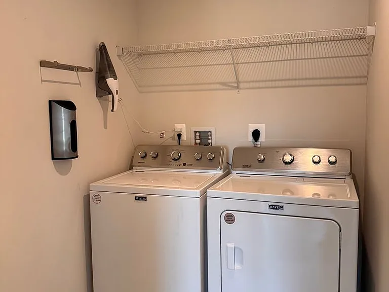 46 S Peak Dr — Photo 18