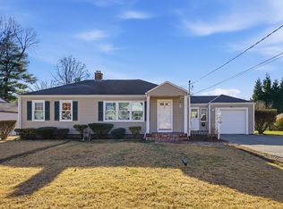 43 Houston Rd, West Springfield, MA 01089