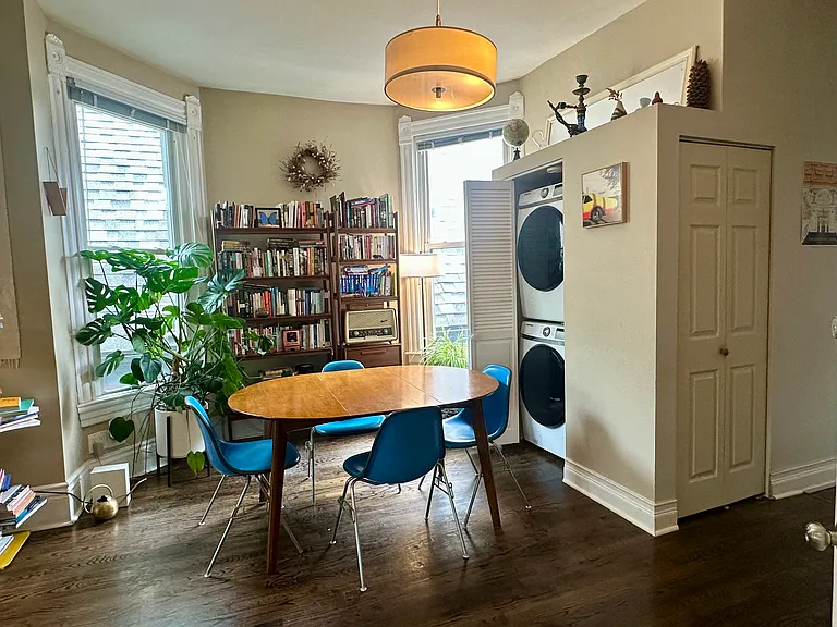 2119 W Potomac Ave #2 — Photo 6