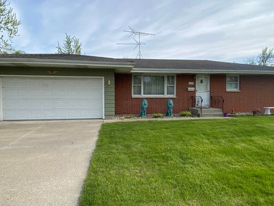 429 Fairview Ave, Crown Point, IN, 46307