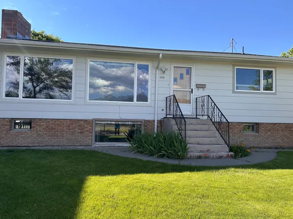 205 E Chinook St, Livingston, MT 59047