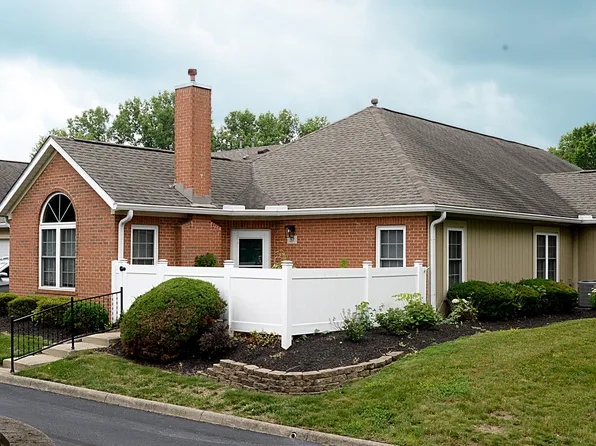 57 Green Ln, Pickerington, OH 43147