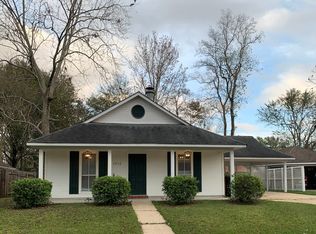 1512 Bullrush Dr, Baton Rouge, LA 70810