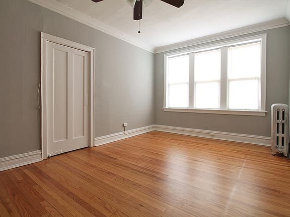 3rd image of 32 Washington Blvd APT 2A