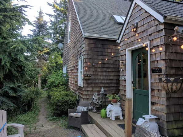 1609 Hill St, Port Townsend, WA 98368
