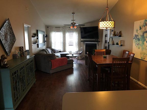 2nd image of 135 Melville Ln SW