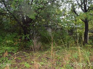 1636 Amherst Rd, Morganton, NC 28655