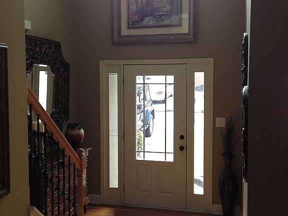 2 Story Entry-Hardwood Floor