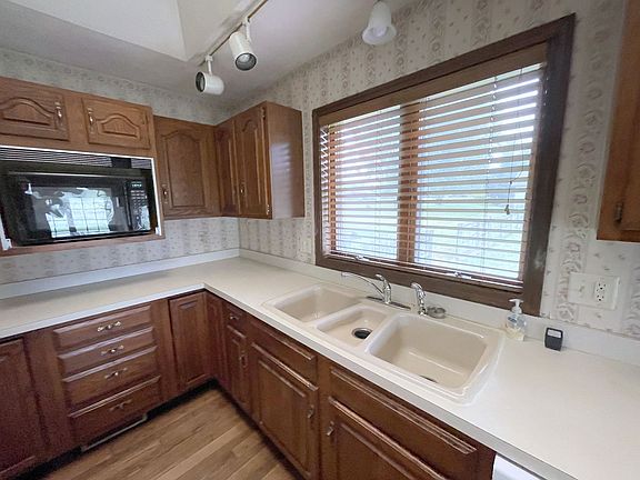 4th image of 56940 County Road 19