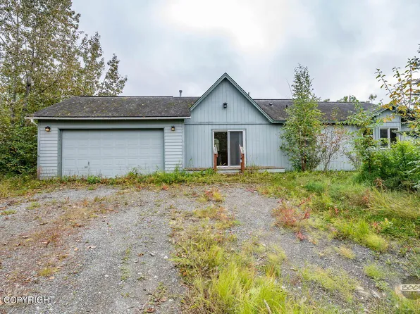 950 N Plymouth Cir, Wasilla, AK 99654