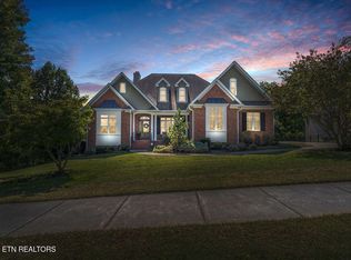 1153 Brighton Dr, Alcoa, TN 37701