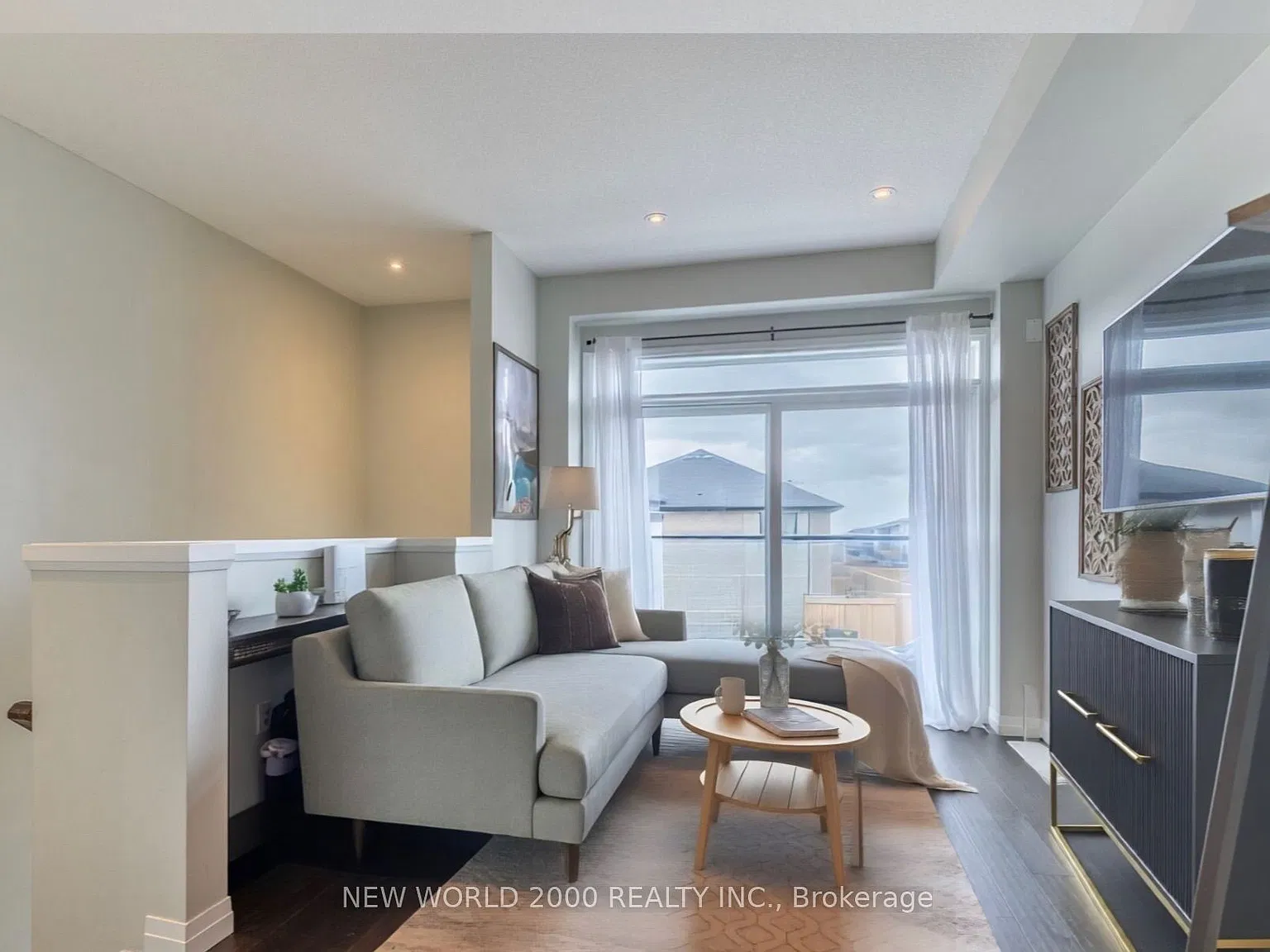 2 bed, $2,650 — Photo 4