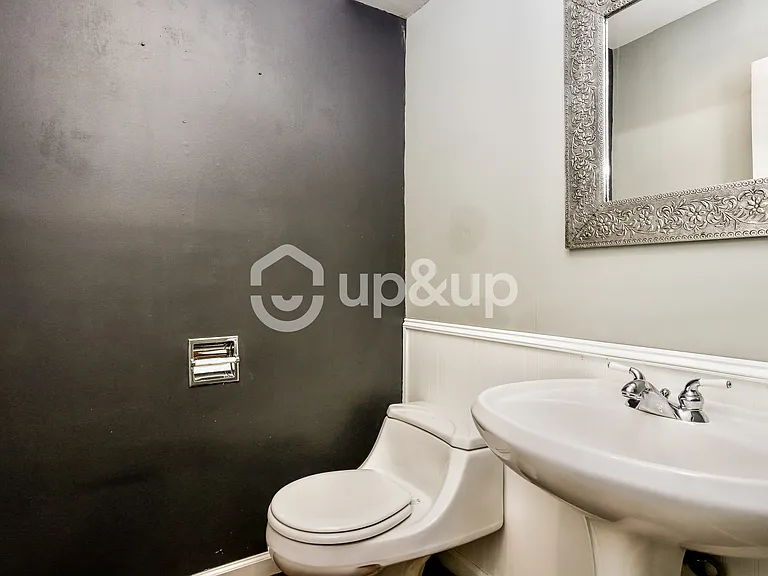 919 Allen Ave #R — Photo 14